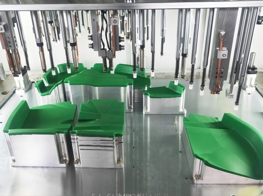 Máquina de soldadura de processo de rivetagem a quente de 380V para painel de porta de automóvel