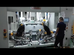 Máquina integrada de perfurar e soldar para o pára-choque traseiro