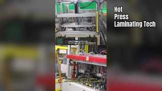 Rugas no painel de carregamento? Solução de laminação por prensagem a quente
